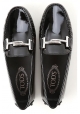 Tod's Mocassins femme en cuir verni noir avec boucle en métal